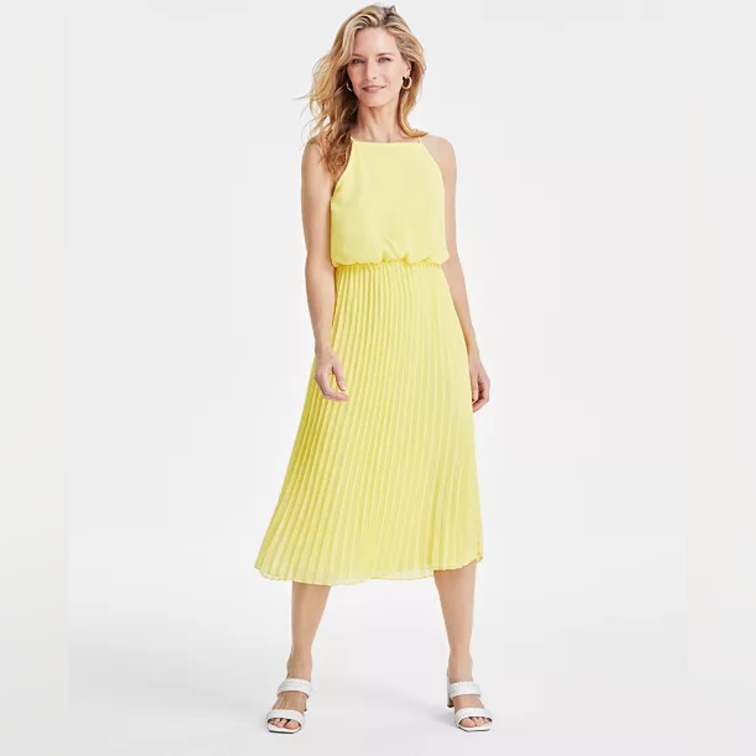 Womens Clothing 707